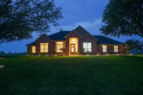 10717 Los Rios Drive, Fort Worth, TX 76179