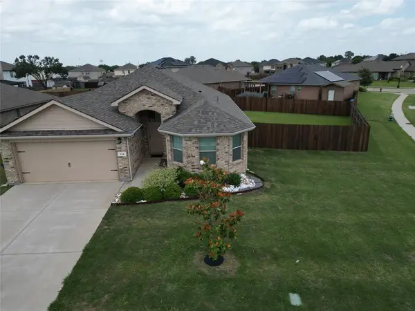 520 Cantebury Park Lane, Ponder, TX 76259