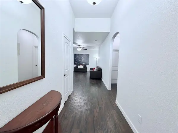 520 Cantebury Park Lane, Ponder, TX 76259