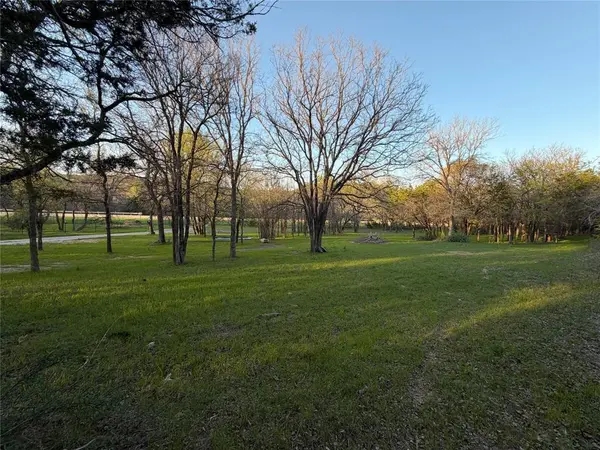 11865 W 180, Graford, TX 76449