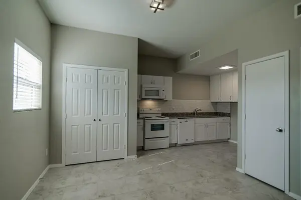 3025 Sappington Place #3025, Fort Worth, TX 76116