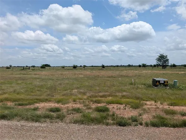 1050 Autumn Trail, Mabank, TX 75147