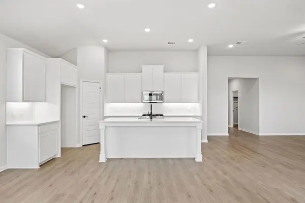 3210 Majesty Lane, Denton, TX 76208
