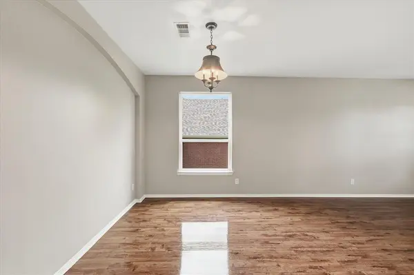 1709 Sunflower Drive, Corinth, TX 76210
