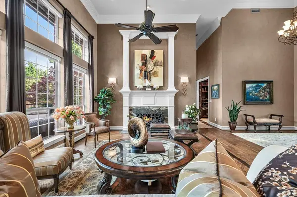 14908 Bellbrook Drive, Addison, TX 75254