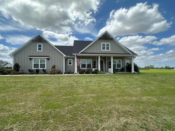 5052 Fox Trot Lane, Caddo Mills, TX 75135