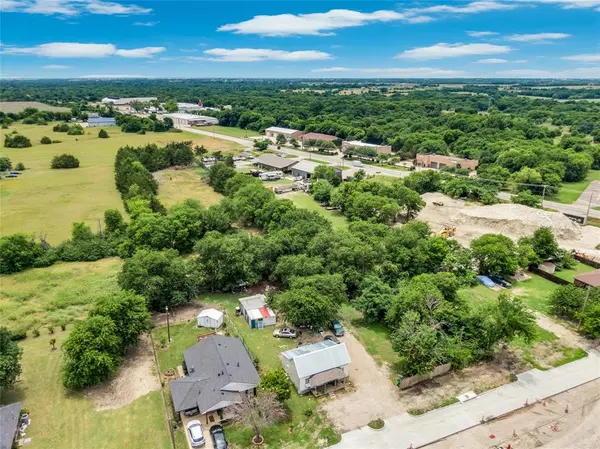 200 Graham Street, Waxahachie, TX 75165
