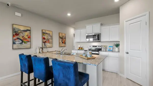 10220 CHERRYTREE Lane, Fort Worth, TX 76140
