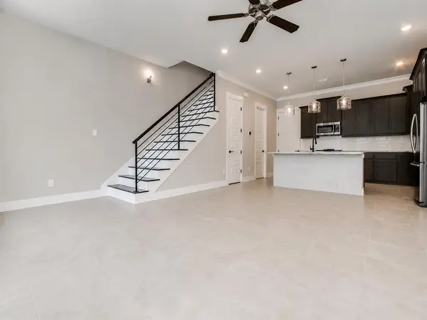 224 Morningside Drive, Roanoke, TX 76262