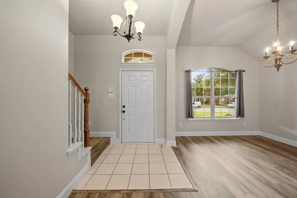 545 Continental Drive, Lewisville, TX 75067