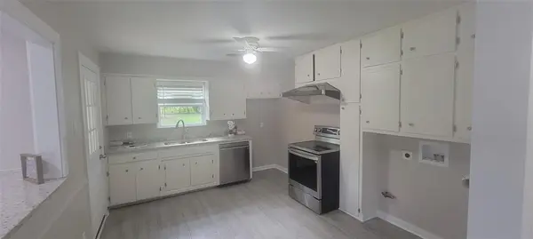 716 N Cummings Drive, Alvarado, TX 76009