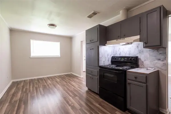 9442 Normandie Drive, Shreveport, LA 71118