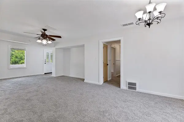 3074 W Highway 114, Paradise, TX 76073