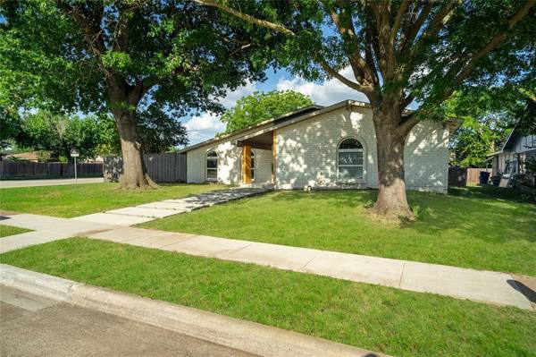 6402 Fallbrook Drive, Garland, TX 75043