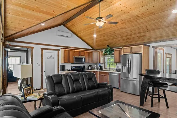 1001 County Road 1350, Quitman, TX 75783