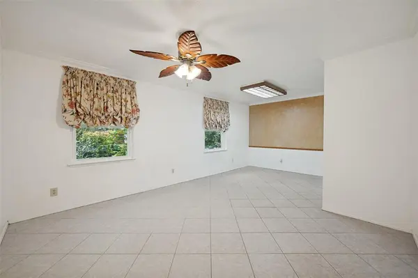 5068 Avery Lane, The Colony, TX 75056