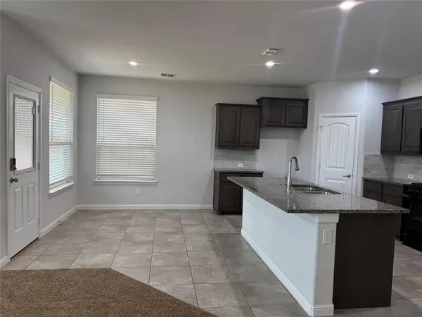 4928 Sugarcane Lane, Fort Worth, TX 76179