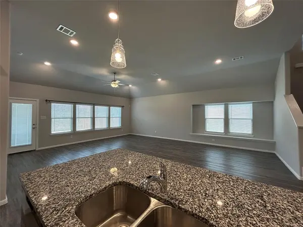 8941 Lantana Meadow Drive, Fort Worth, TX 76131