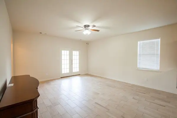 128 Tennyson Street, Anna, TX 75409