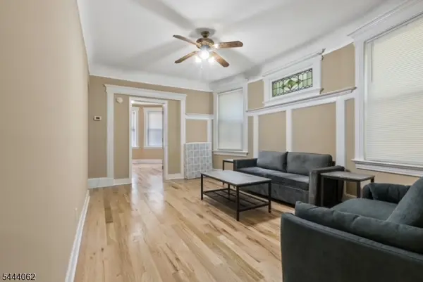 197 Hollywood Ave #1, East Orange City, NJ 07018