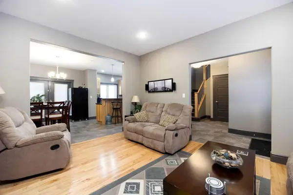 144 Falcon DR, Fort Mcmurray, AB T9K 0R7