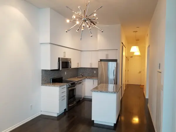 215 Fort York BLVD #3808, Toronto C01, ON M5V 4A2