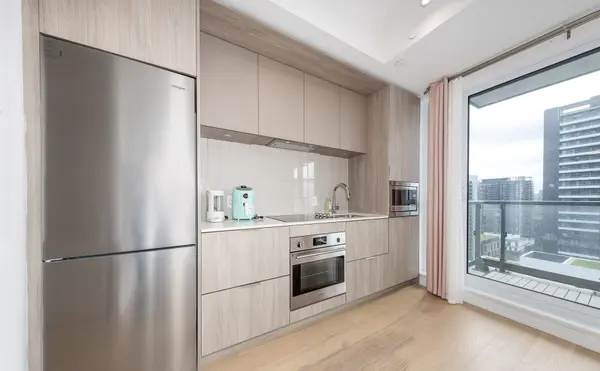 130 River ST #1906, Toronto C08, ON M5A 0R8