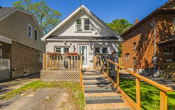 266 Division ST, Oshawa, ON L1G 5M7