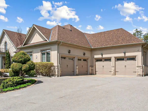 44 Grayfield DR, Whitchurch-stouffville, ON L4A 0B1