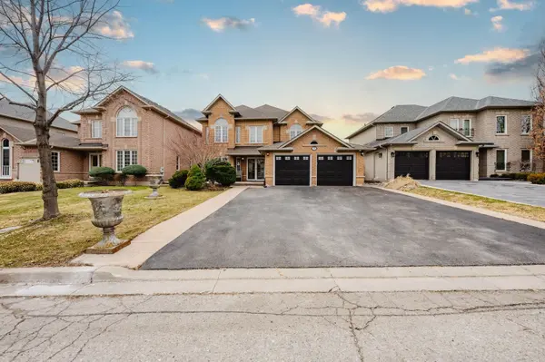 16 St Michele PL #Upper, Vaughan, ON L4H 1H3