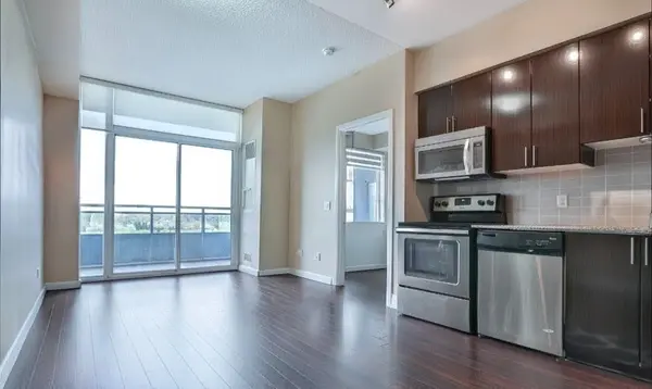 85 North Park RD #1103, Vaughan, ON L4J 0H9