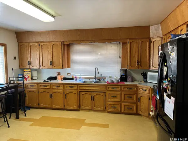 112 2nd AVENUE W, Gravelbourg, SK S0H 1X0