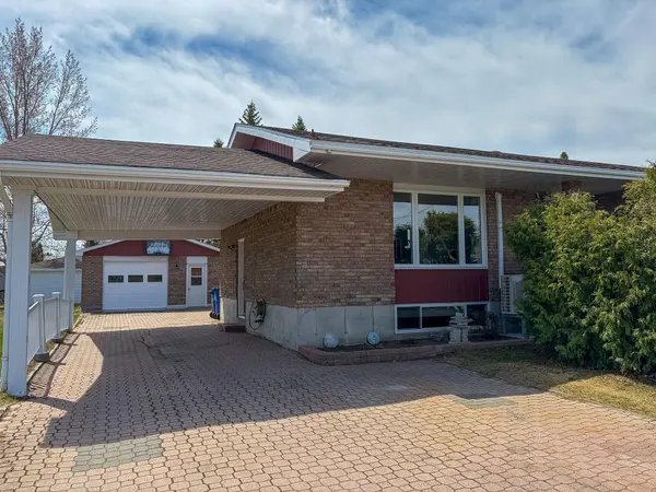 45 Twelfth ST E, Armstrong, ON P0J 1E0