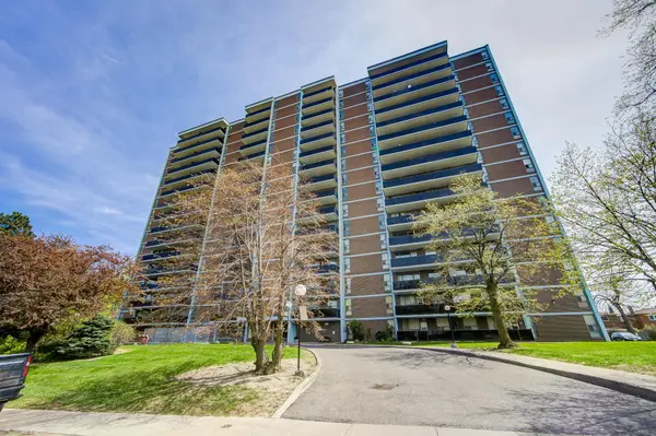 235 Grandravine DR #906, Toronto W05, ON M3N 1J2