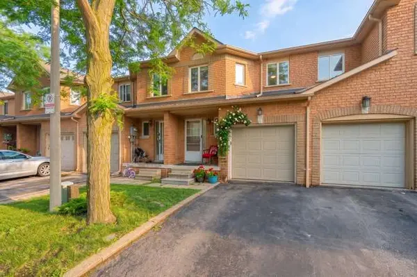 200 Cresthaven RD #59, Brampton, ON L7A 1J5
