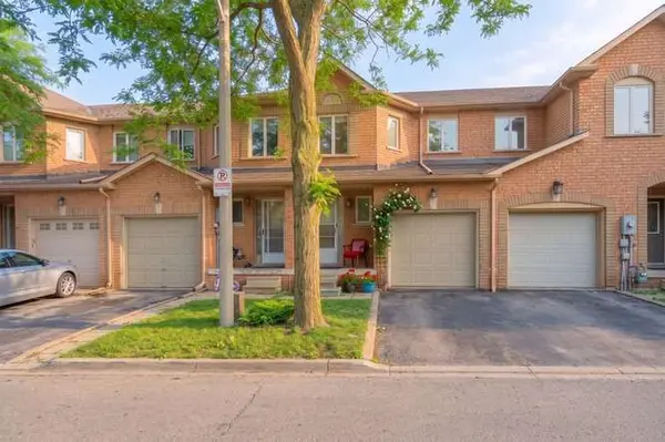 200 Cresthaven RD #59, Brampton, ON L7A 1J5