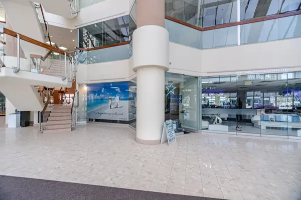 50 Burnhamthorpe RD W #106, Mississauga, ON L5B 3C3