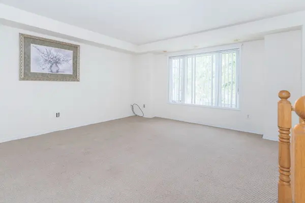3050 Erin Centre BLVD #126, Mississauga, ON L5M 0P5