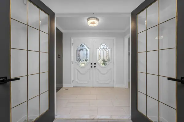 108 Margaret Anne DR, Carp - Huntley Ward, ON K0A 1L0