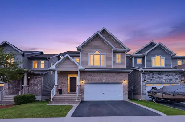 909 Edward Riley DR, Kingston, ON K7P 0E3