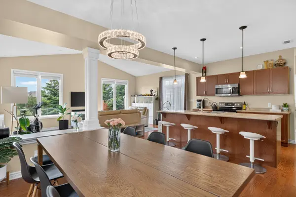 909 Edward Riley DR, Kingston, ON K7P 0E3
