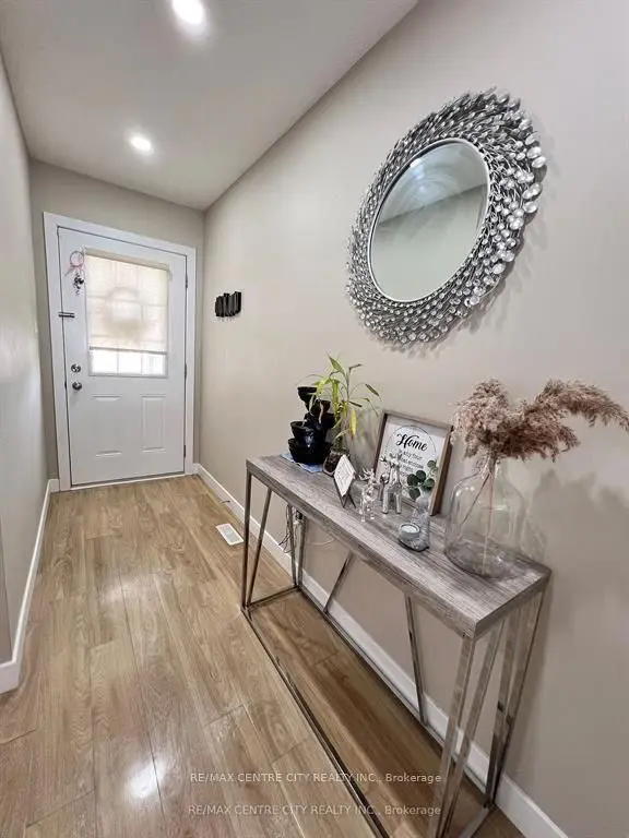 1138 Sandbar ST, London North, ON N6G 0G6