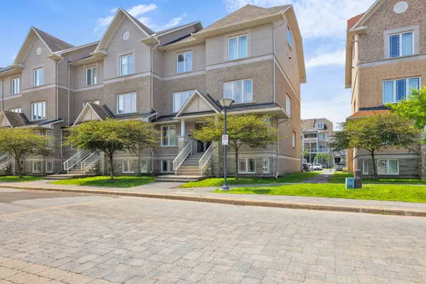 132 PASEO Private, South Of Baseline To Knoxdale, ON K2G 4N7