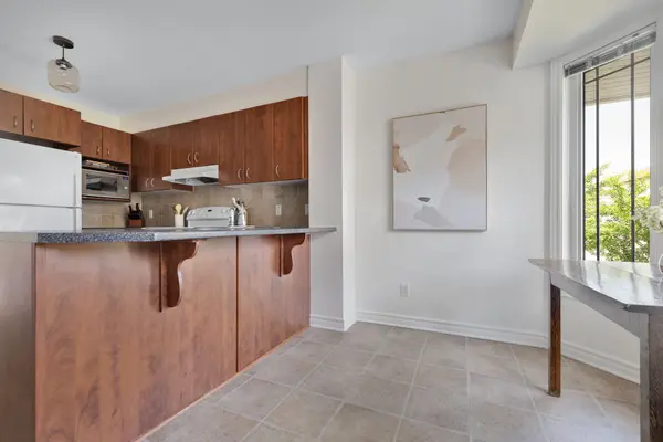 132 PASEO Private, South Of Baseline To Knoxdale, ON K2G 4N7