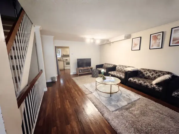 475 Sandringham CRES #25, London South, ON N6C 5B9