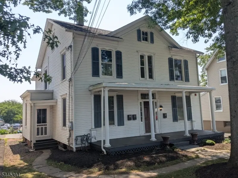 68 N Bridge St, Somerville Boro, NJ 08876