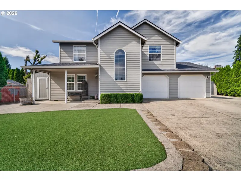 8704 NE 143RD AVE, Vancouver, WA 98682