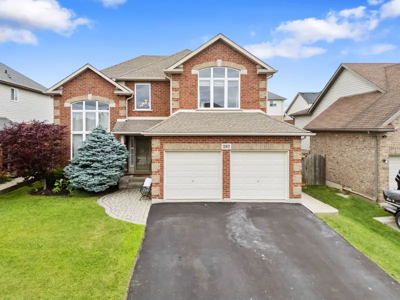 282 Winterberry BLVD, Thorold, ON L2V 5E5
