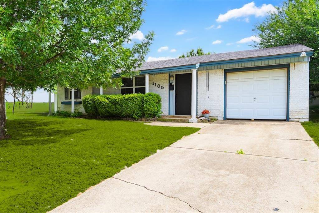 1105 Glenn Drive, Euless, TX 76039