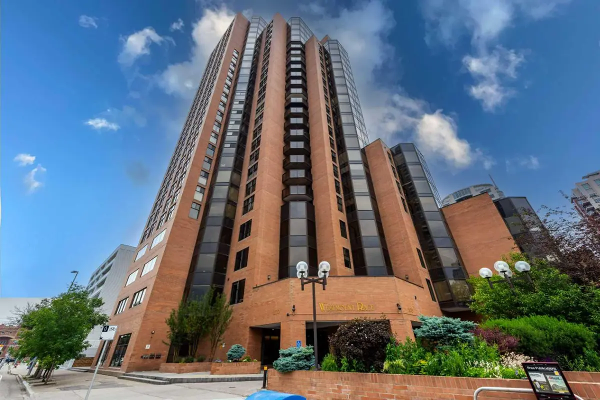 1100 8 AVE SW #1502, Calgary, AB T2P 3T9